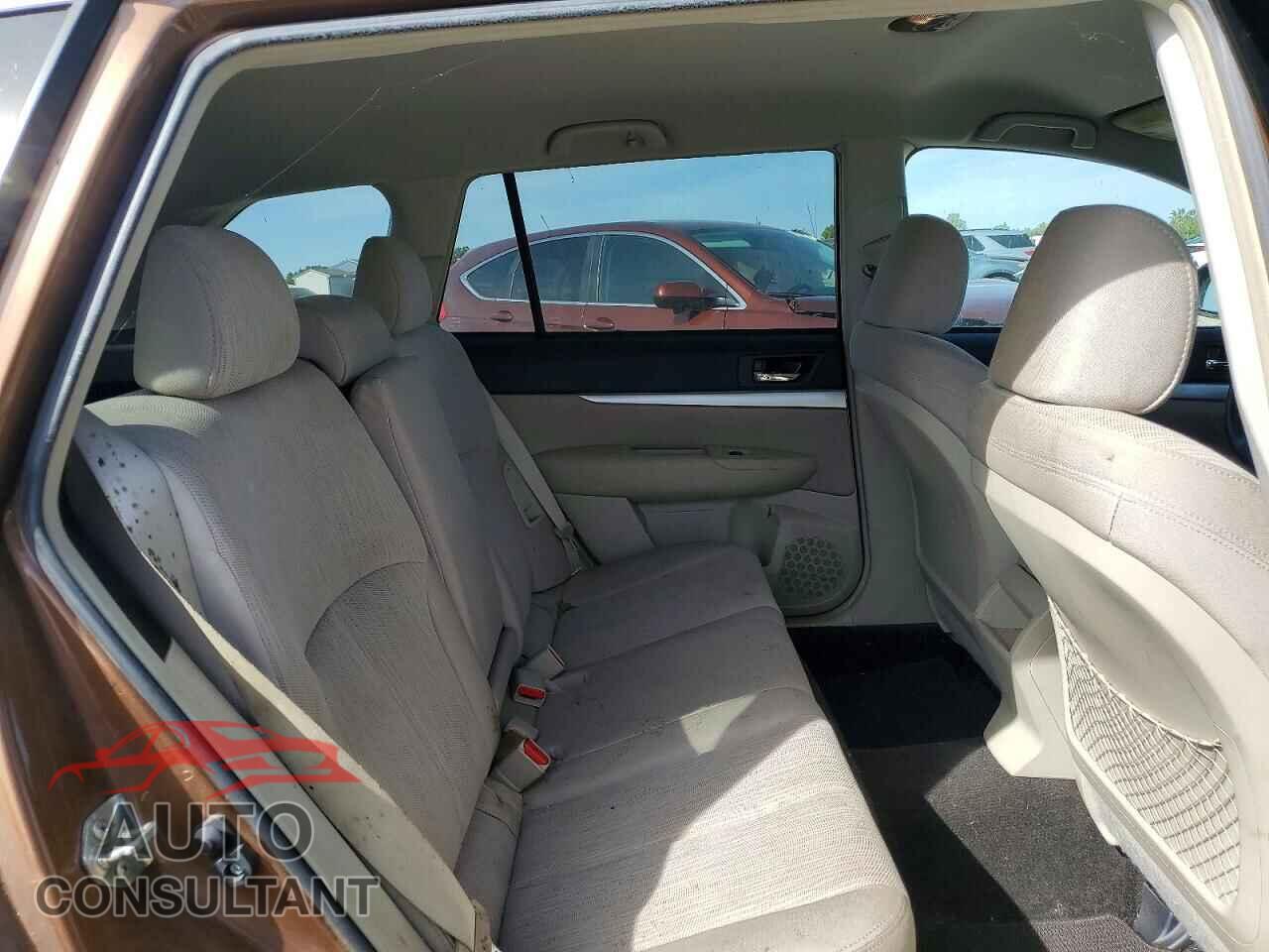SUBARU OUTBACK 2013 - 4S4BRBCC0D3260446