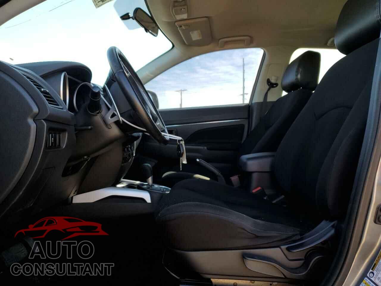 MITSUBISHI OUTLANDER 2013 - 4A4AR3AU2DE005022
