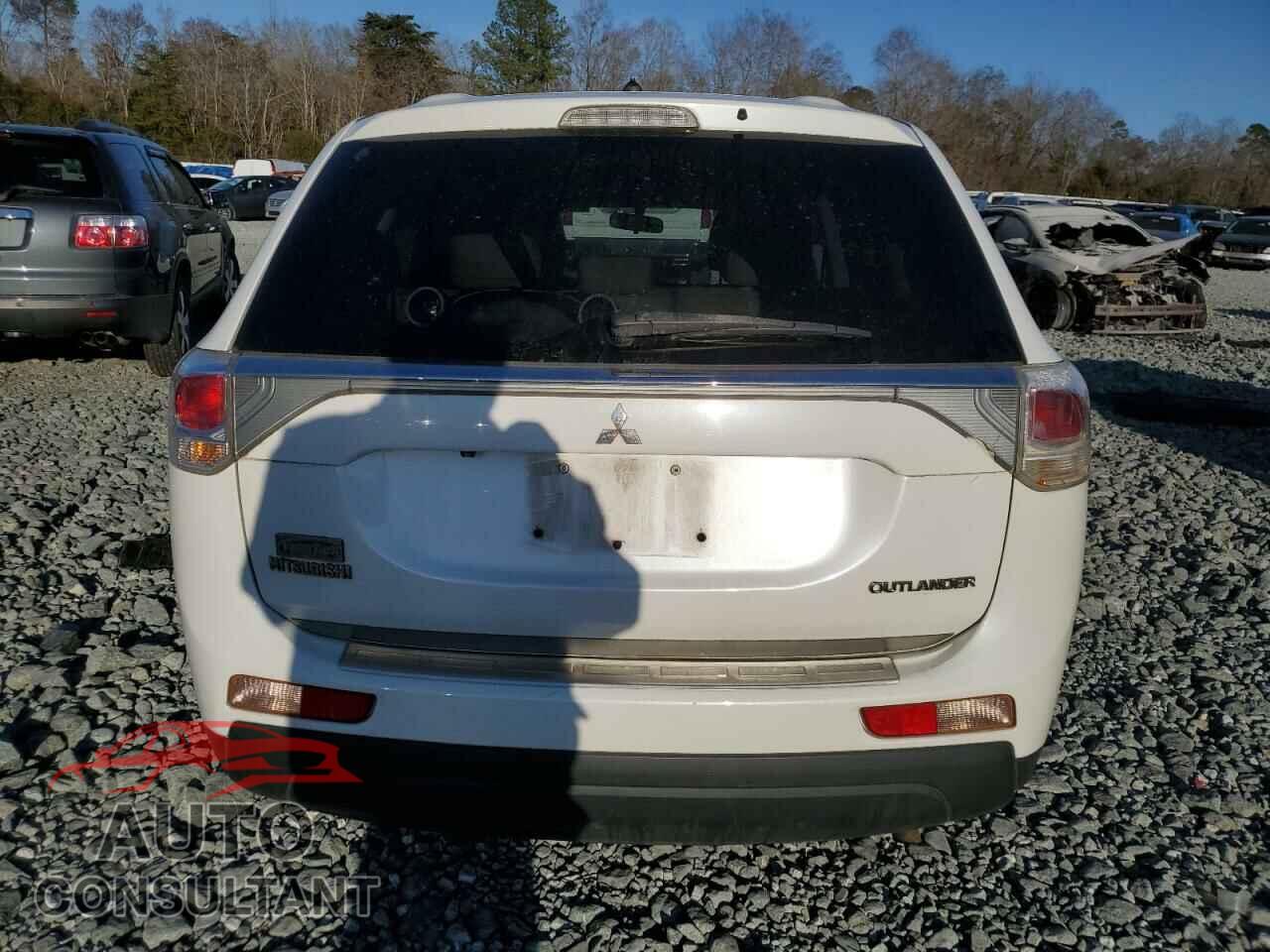 MITSUBISHI OUTLANDER 2014 - JA4AD3A31EZ011248