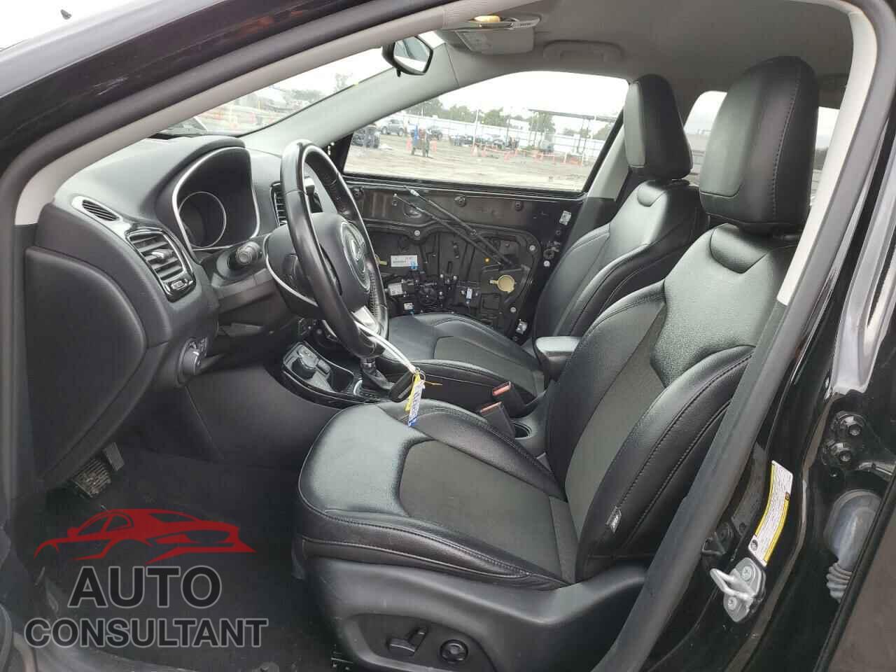 JEEP COMPASS 2020 - 3C4NJDBB8LT117664