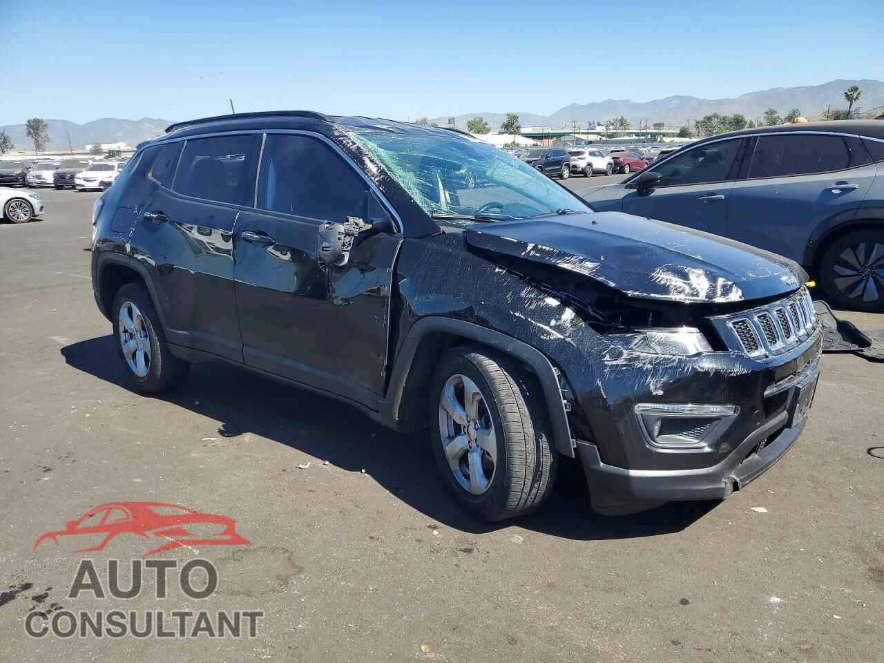 JEEP COMPASS 2018 - 3C4NJCBB4JT266452