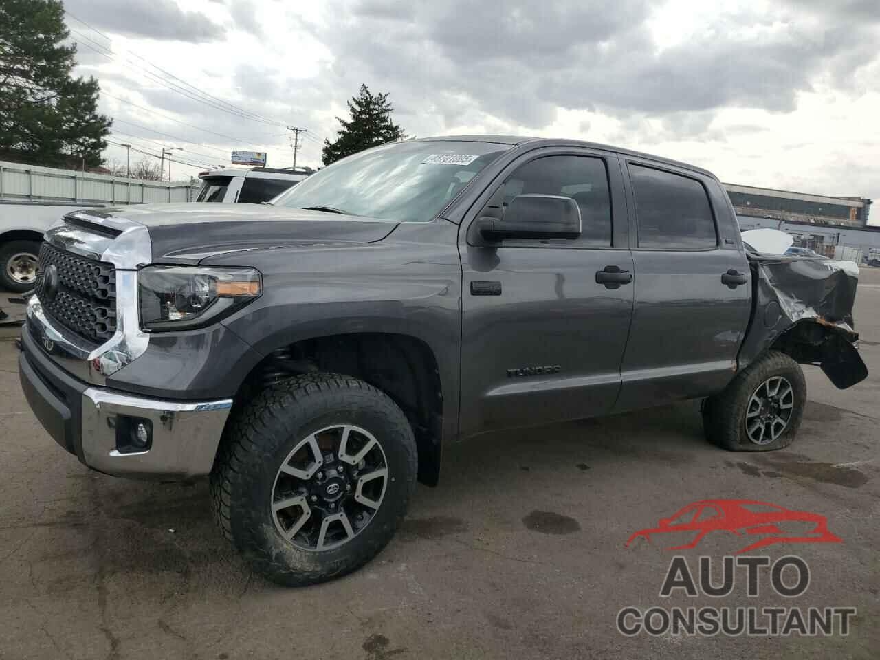 TOYOTA TUNDRA 2019 - 5TFDW5F19KX816955