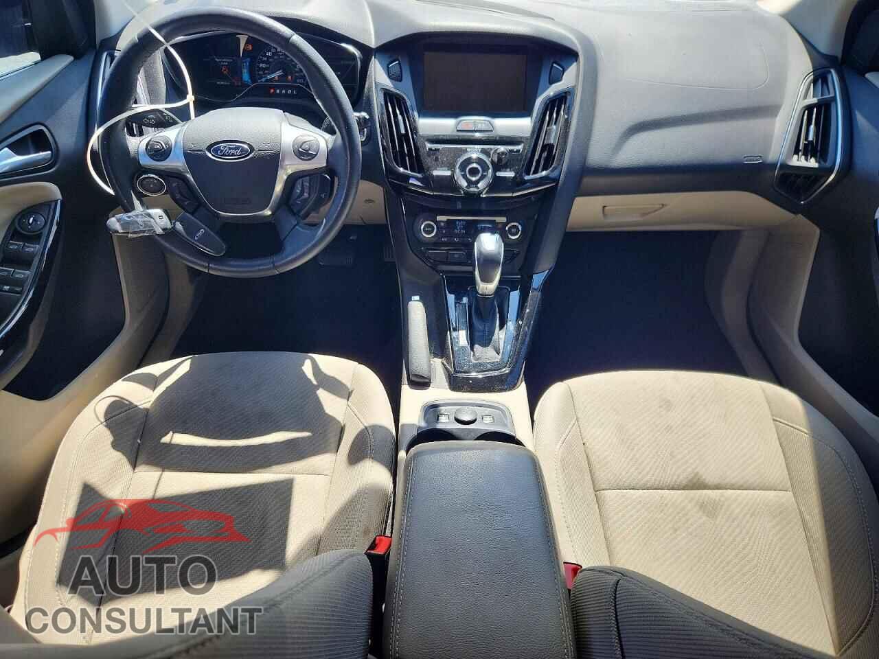 FORD FOCUS 2014 - 1FADP3R45EL311844