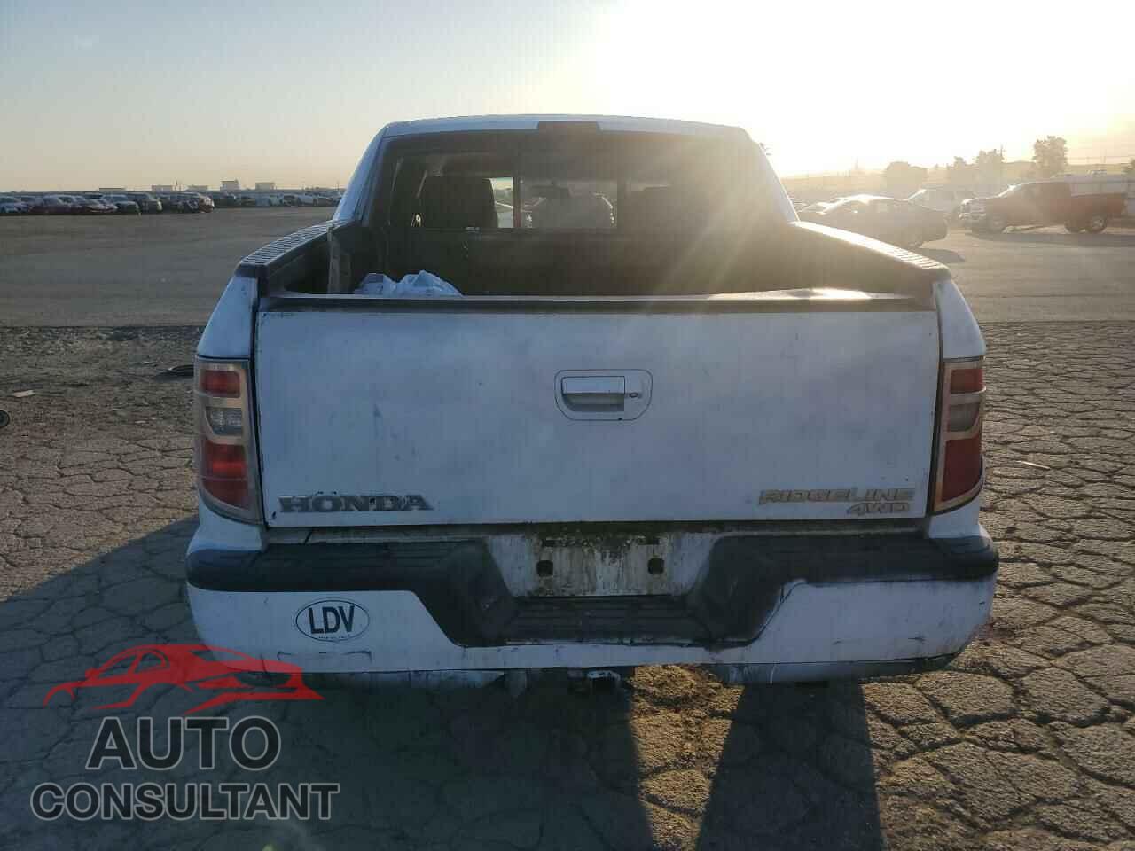 HONDA RIDGELINE 2014 - 5FPYK1F74EB003300