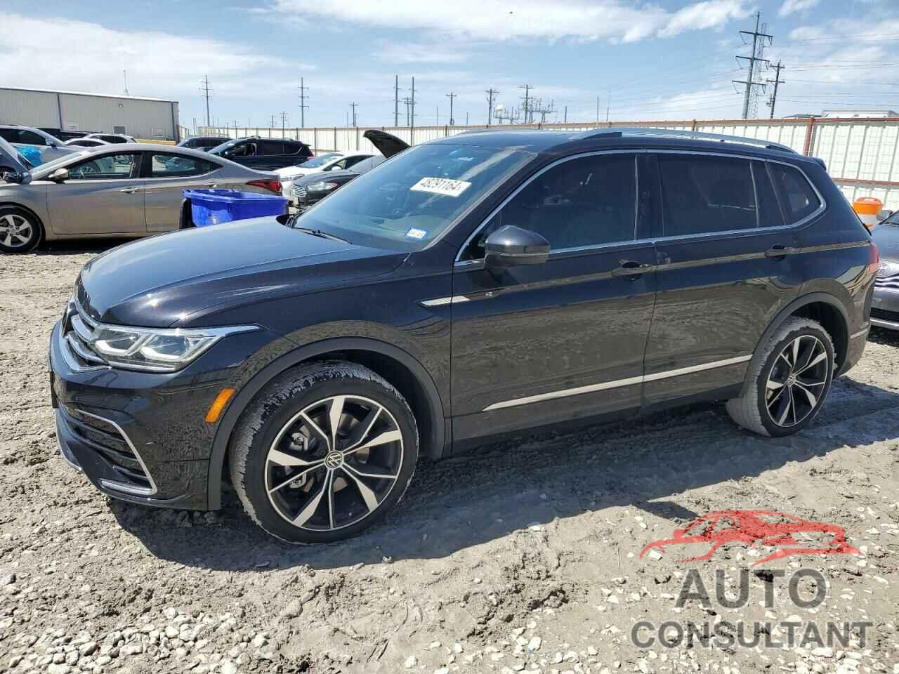 VOLKSWAGEN TIGUAN 2023 - 3VV4B7AX5PM072188