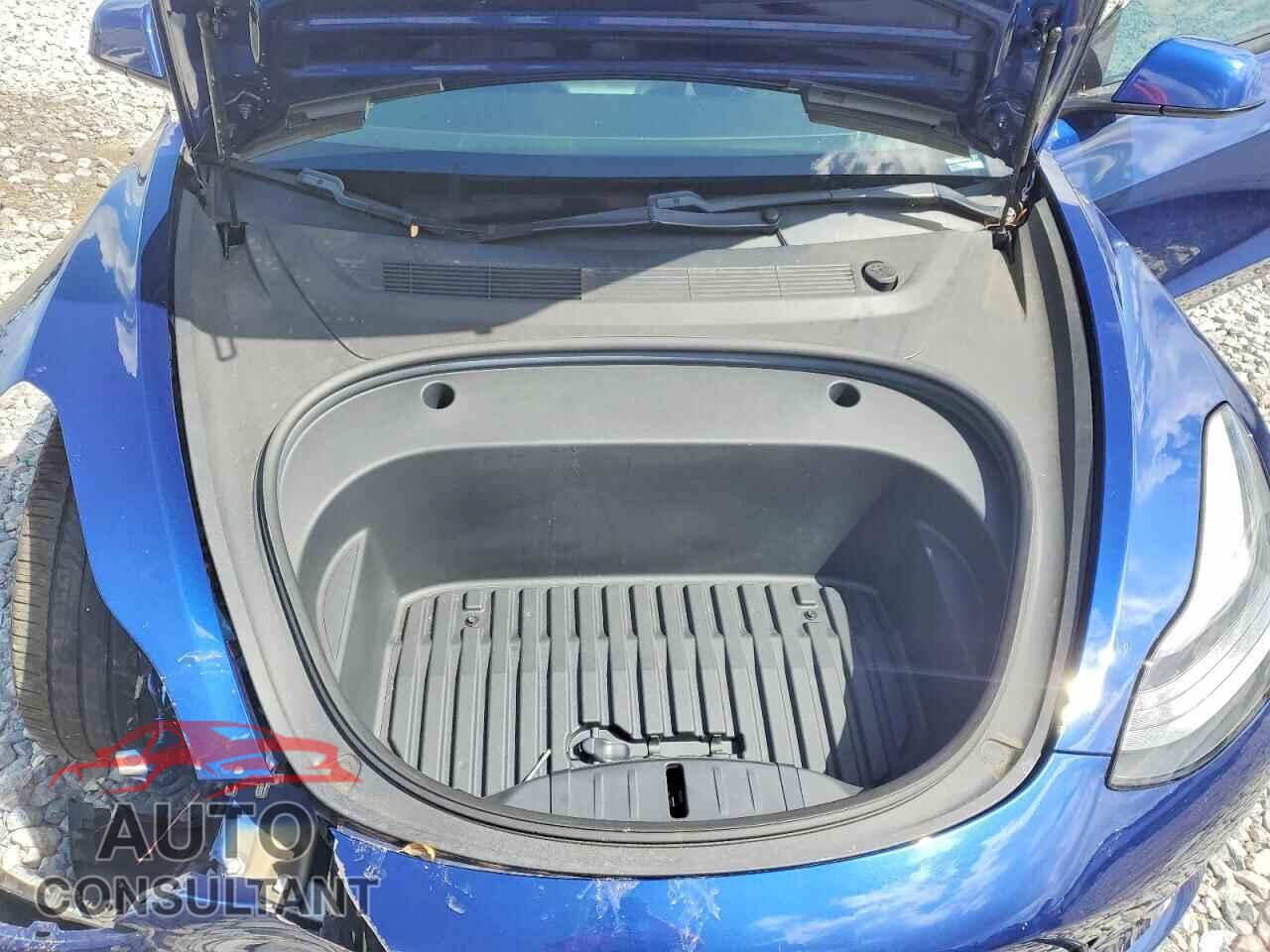 TESLA MODEL 3 2021 - 5YJ3E1EA4MF919352