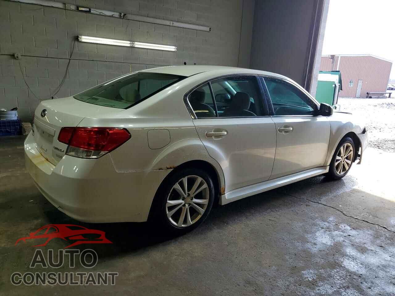 SUBARU LEGACY 2013 - 4S3BMBC67D3045420