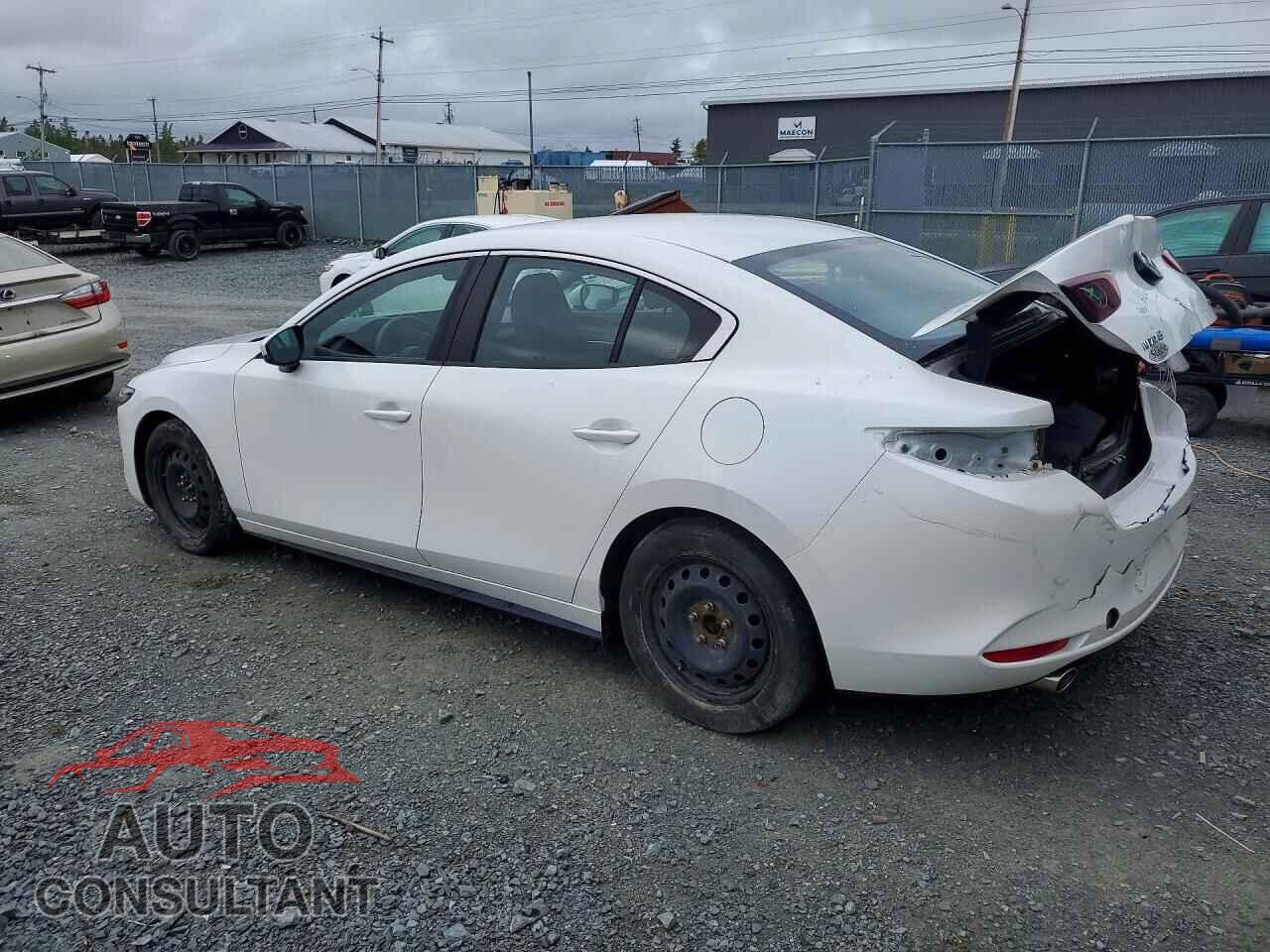 MAZDA 3 2019 - 3MZBPAB7XKM100575