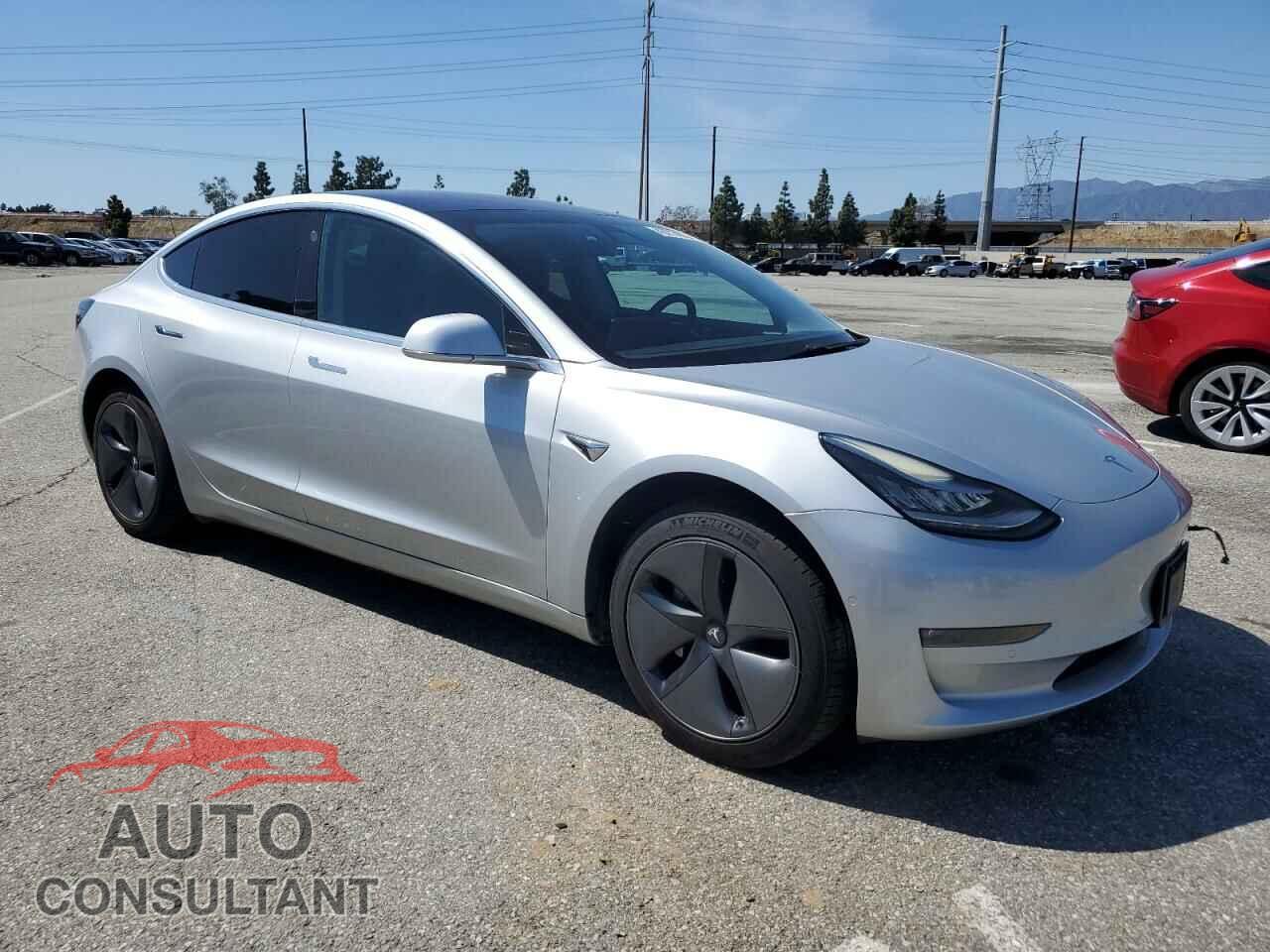 TESLA MODEL 3 2017 - 5YJ3E1EA6HF000684