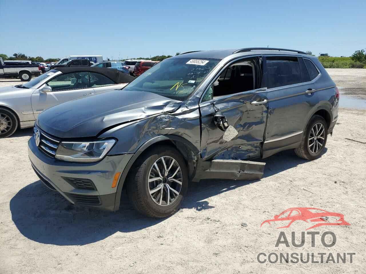 VOLKSWAGEN TIGUAN 2020 - 3VV3B7AX9LM083040
