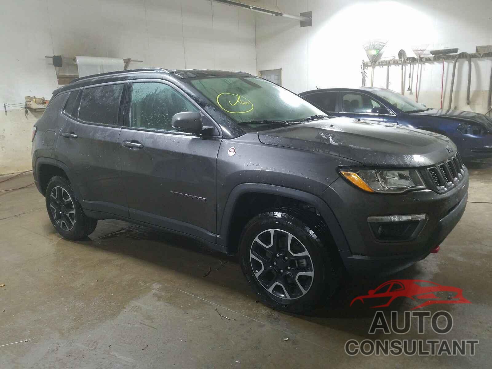 JEEP COMPASS 2019 - 3C4NJDDB9KT671551