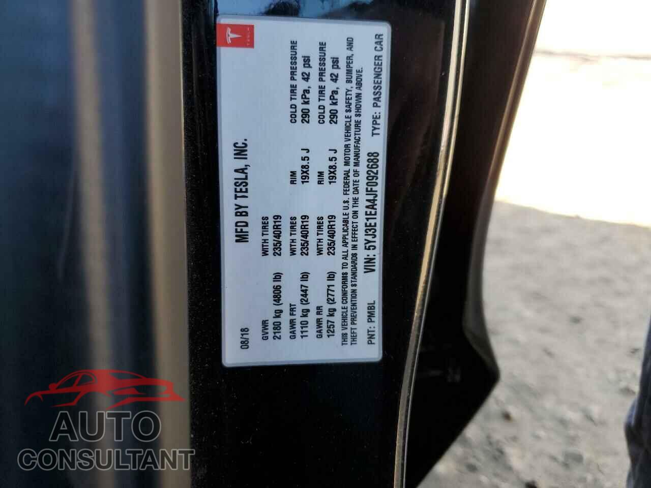 TESLA MODEL 3 2018 - 5YJ3E1EA4JF092688
