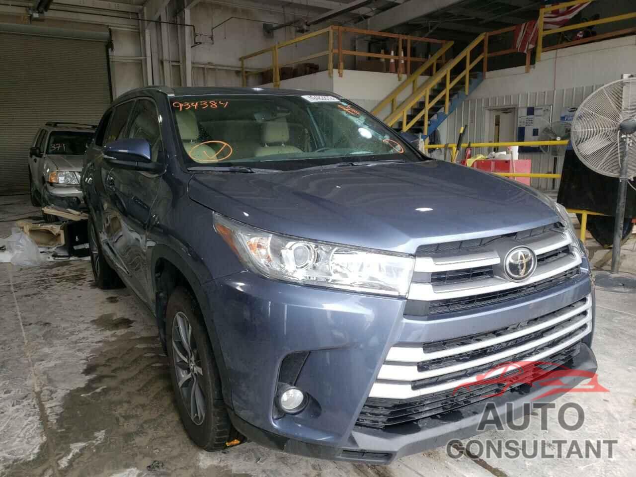 TOYOTA HIGHLANDER 2019 - 5TDJZRFH6KS934384