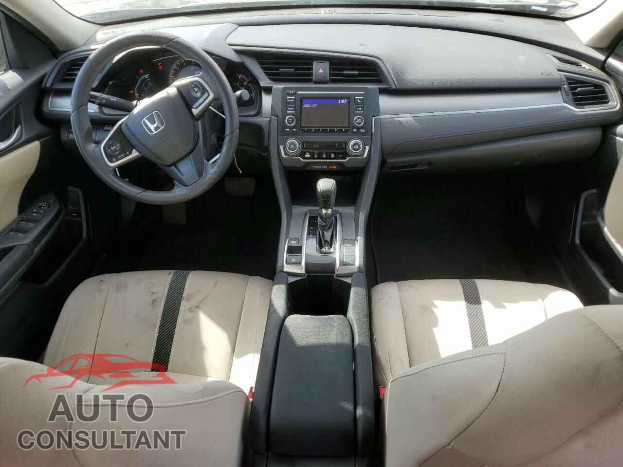 HONDA CIVIC 2017 - 2HGFC2F58HH563015