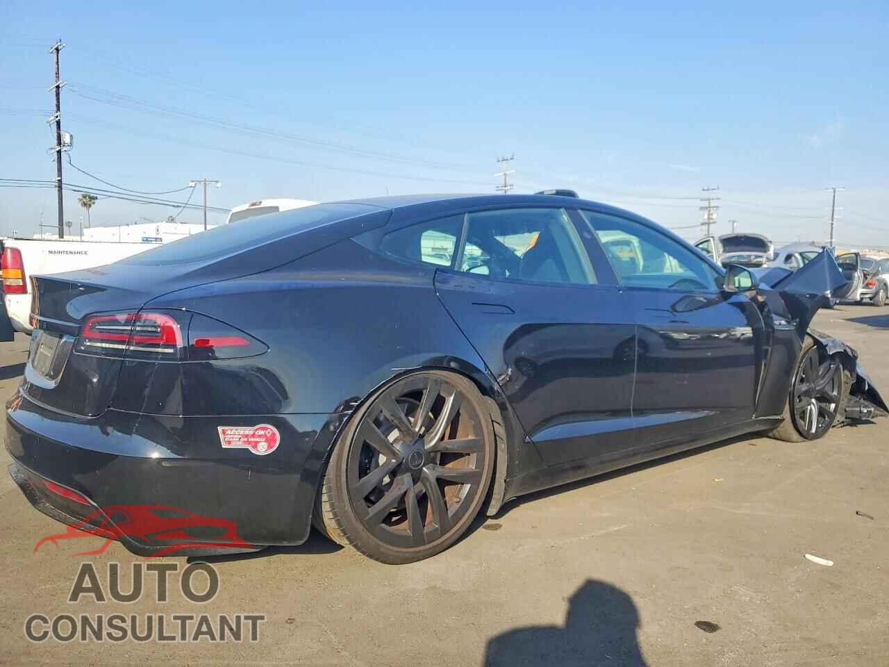TESLA MODEL S 2023 - 5YJSA1E51PF528660