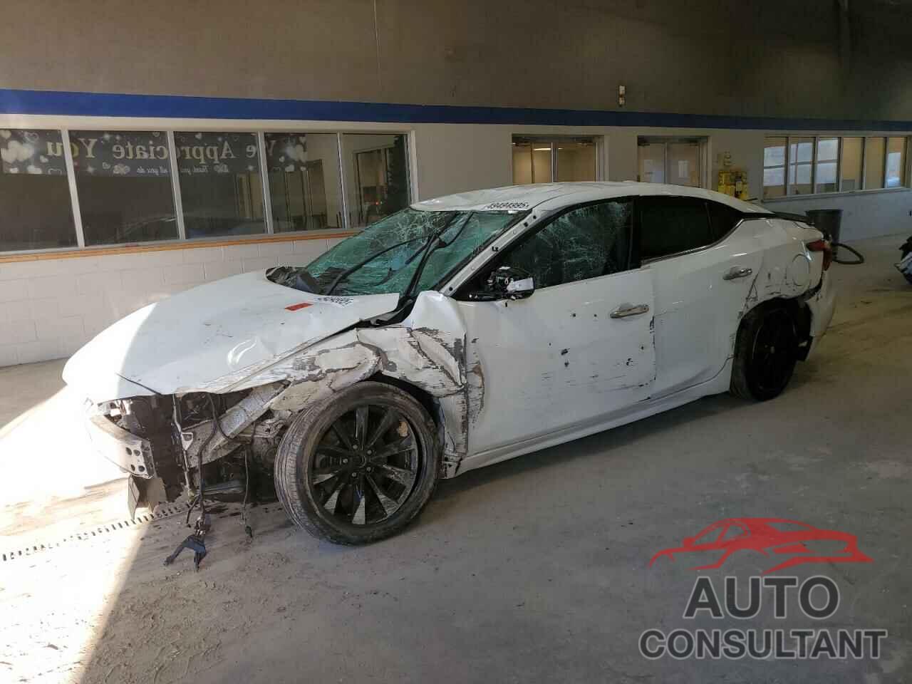 NISSAN MAXIMA 2018 - 1N4AA6AP0JC371794