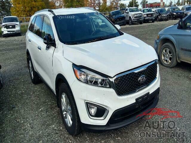 KIA SORENTO LX 2018 - 5XYPGDA50JG378827