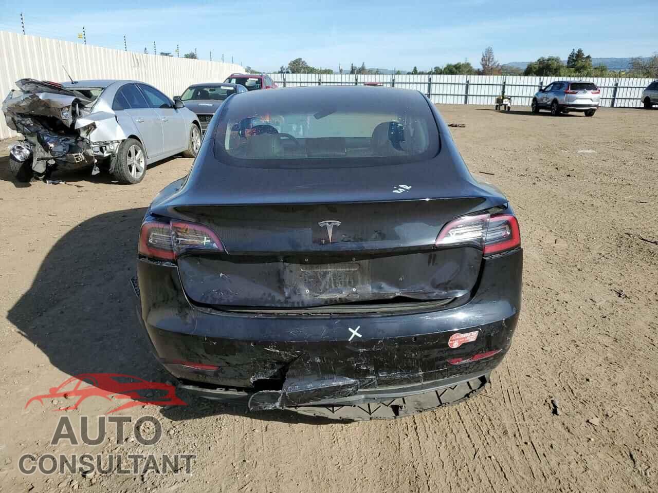 TESLA MODEL 3 2018 - 5YJ3E1EA4JF092688