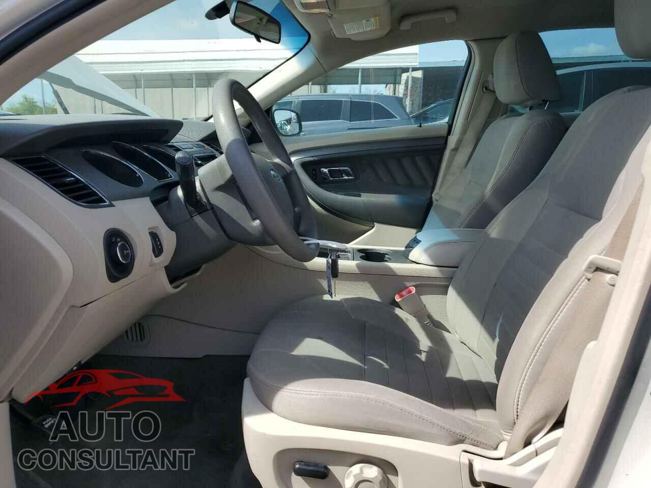 FORD TAURUS 2012 - 1FAHP2DW2CG135376