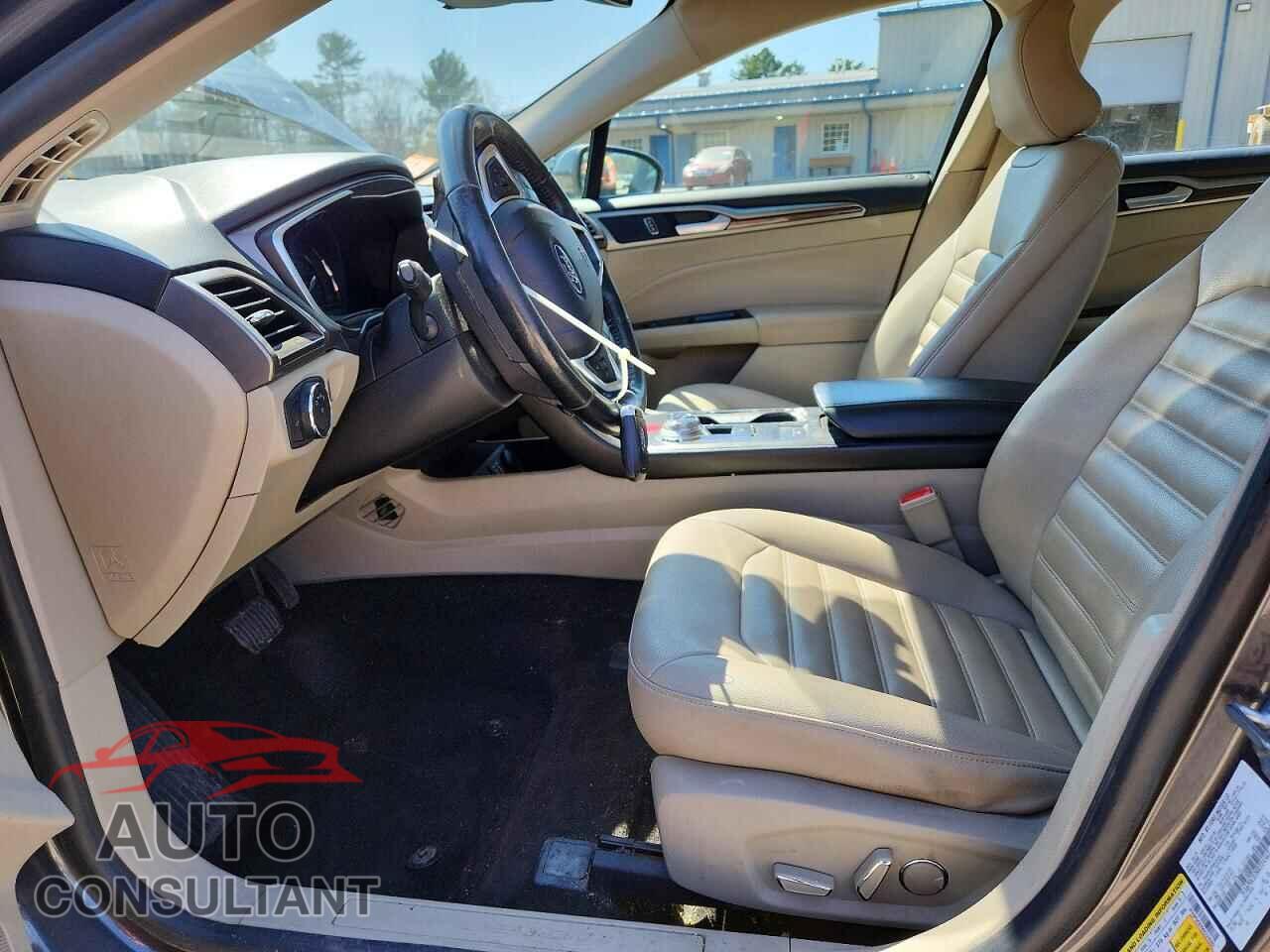 FORD FUSION 2019 - 3FA6P0CD2KR224562