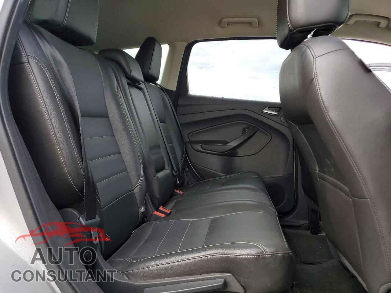 FORD ESCAPE 2014 - 1FMCU9GX4EUC37868