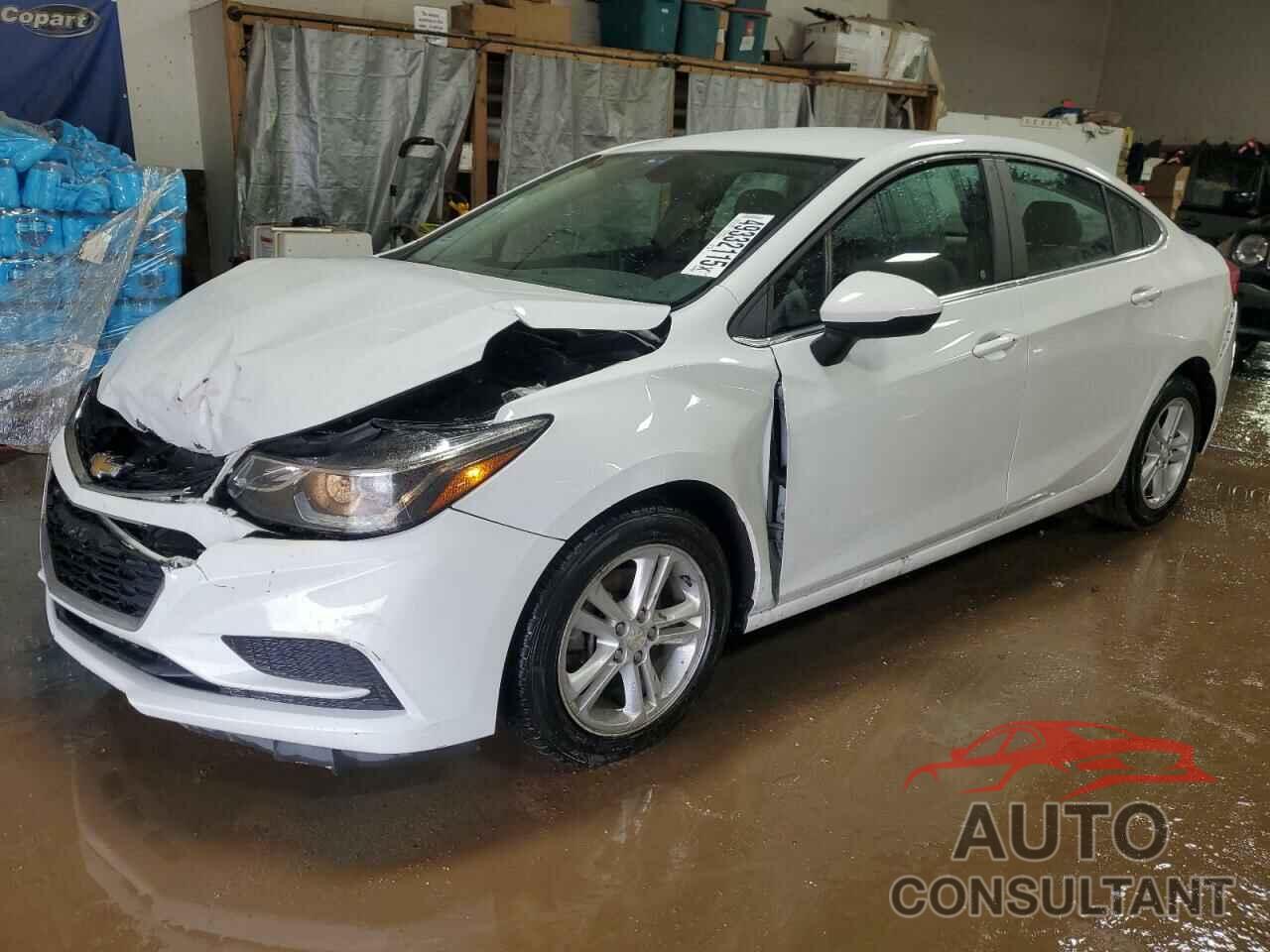 CHEVROLET CRUZE 2017 - 1G1BE5SM8H7149419
