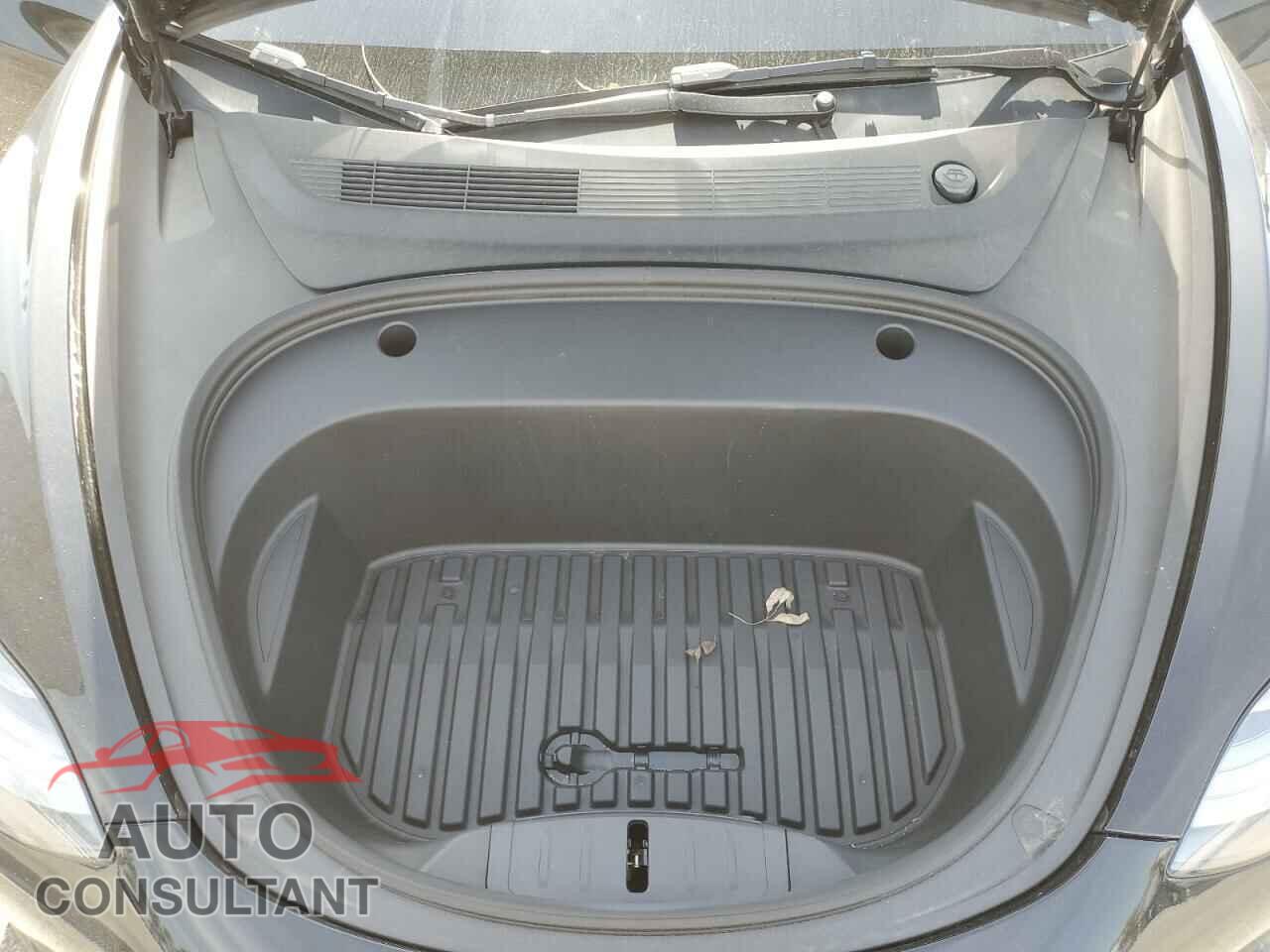 TESLA MODEL 3 2023 - 5YJ3E1EC8PF586885
