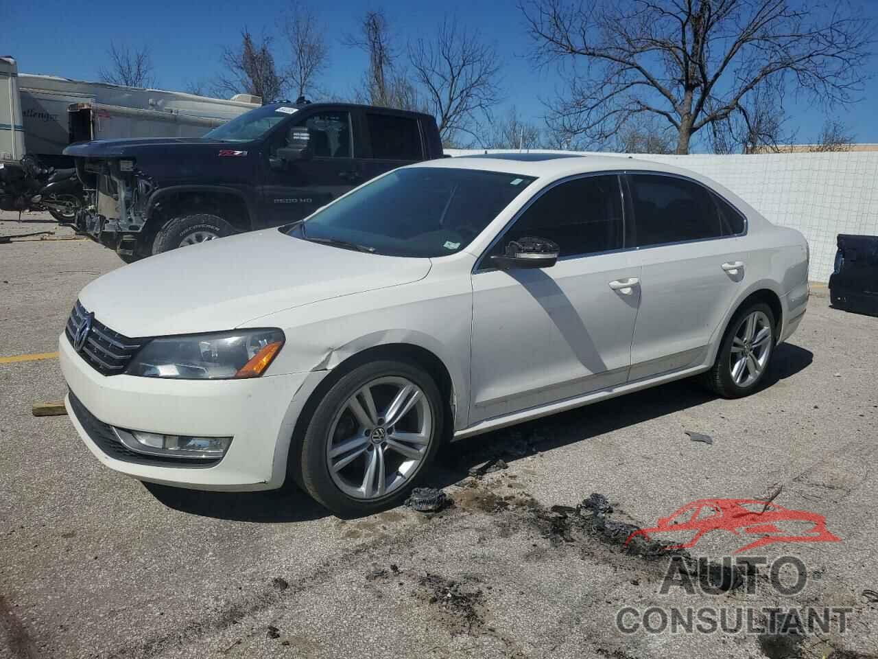 VOLKSWAGEN PASSAT 2013 - 1VWCN7A34DC003078