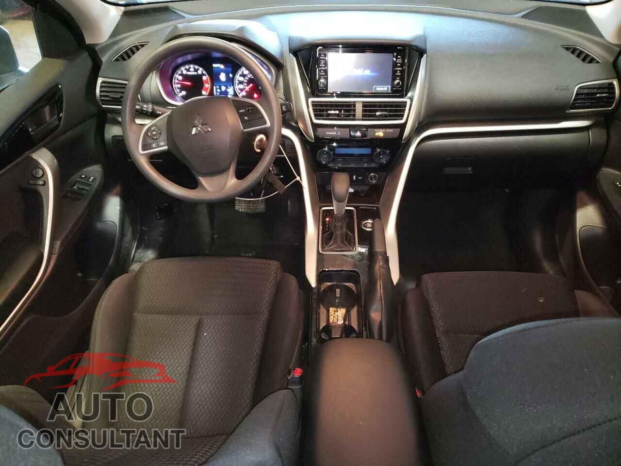 MITSUBISHI ECLIPSE 2018 - JA4AT3AA0JZ044639