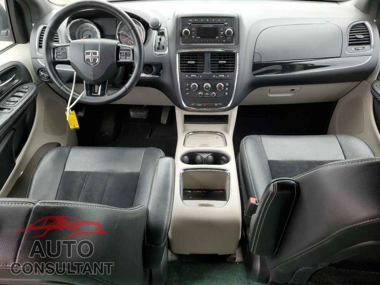 DODGE CARAVAN 2017 - 2C4RDGCG8HR561626