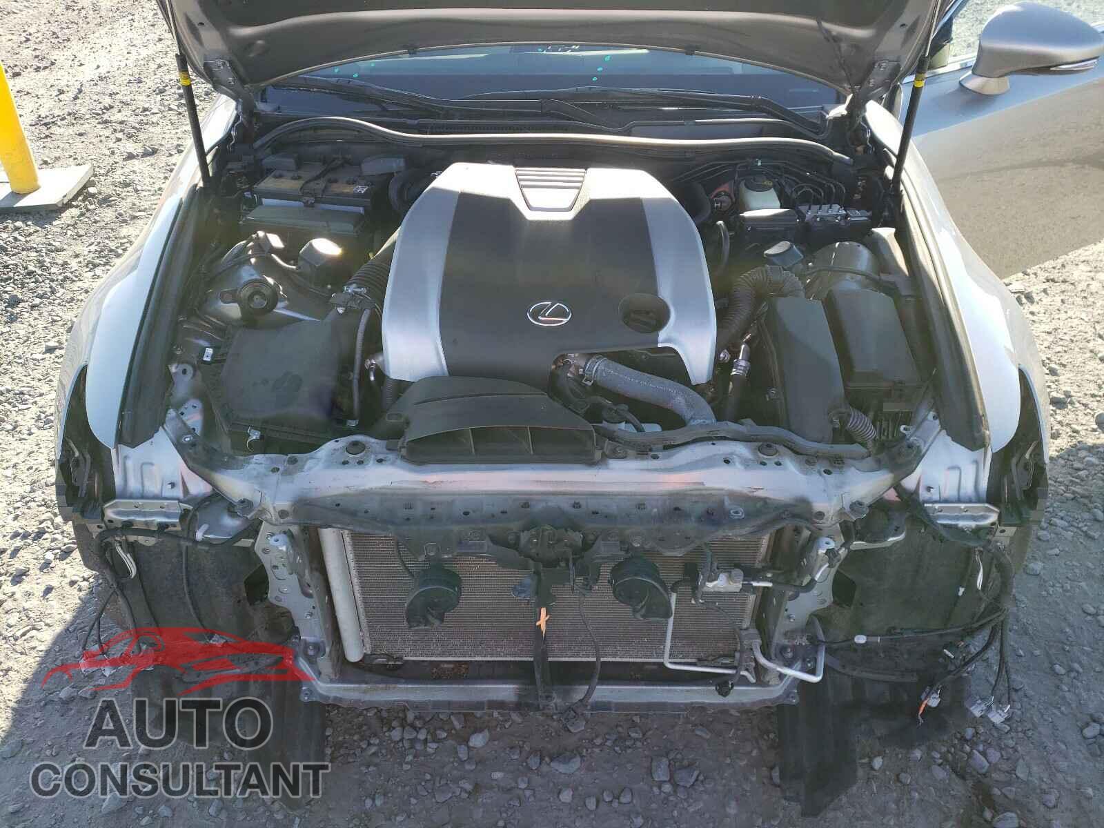 LEXUS IS 2017 - JTHCE1D23H5014195