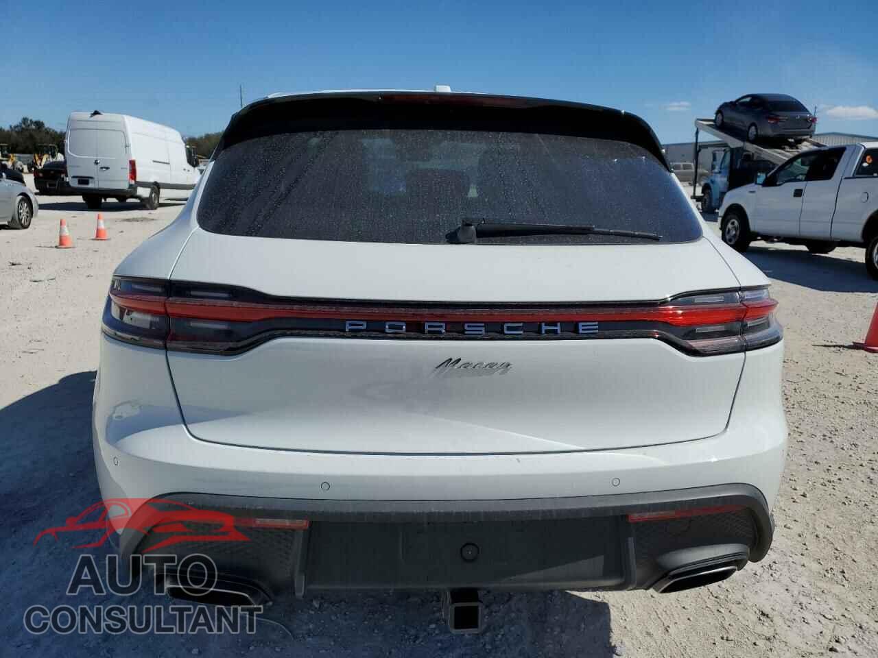 PORSCHE MACAN BASE 2023 - WP1AA2A59PLB10902