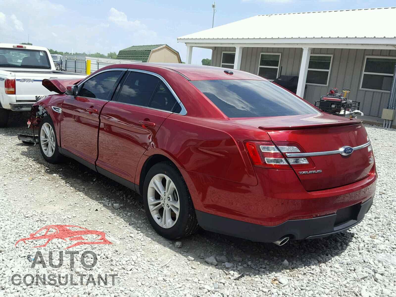 FORD TAURUS 2015 - 1FAHP2E82FG137536