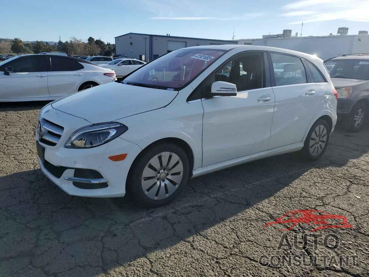 MERCEDES-BENZ B-CLASS 2014 - WDDVP9AB1EJ001204