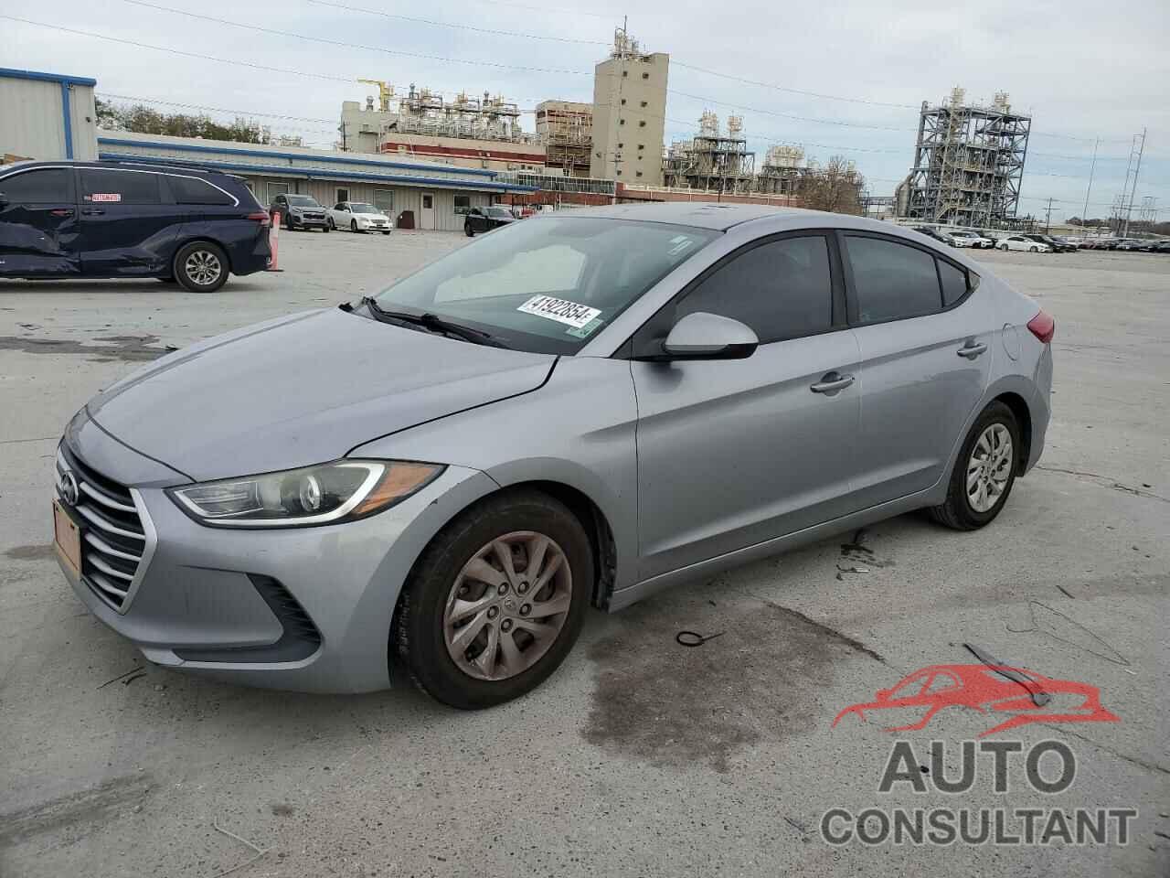 HYUNDAI ELANTRA 2017 - 5NPD74LF3HH201149