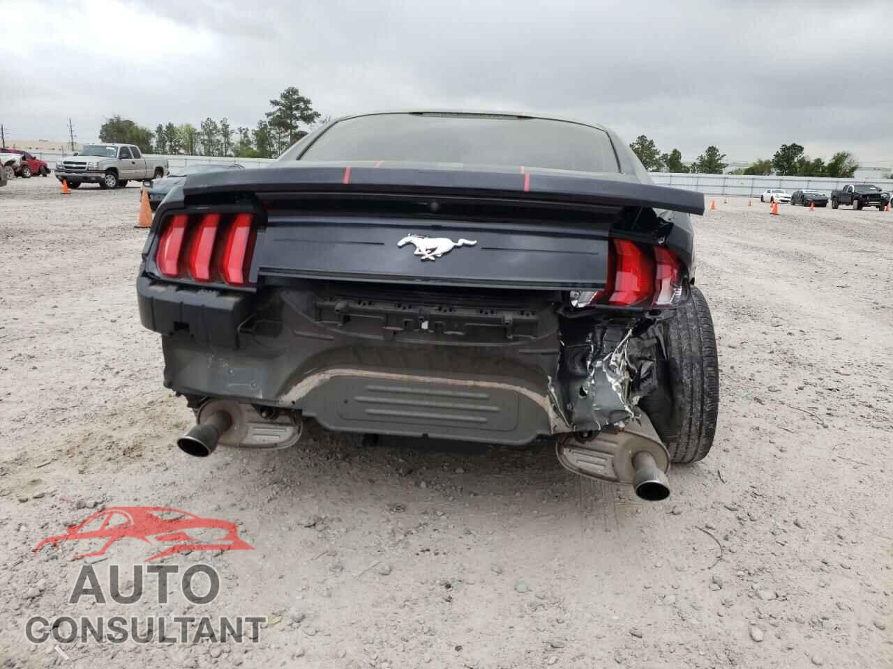 FORD MUSTANG 2018 - 1FA6P8TH0J5126830