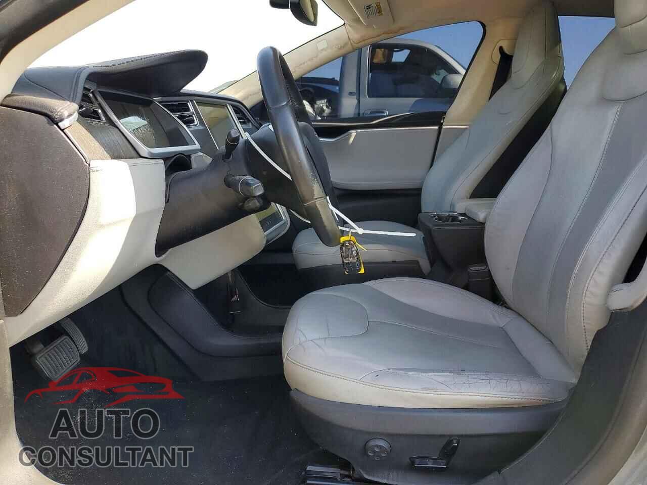 TESLA MODEL S 2012 - 5YJSA1DN3CFP02871