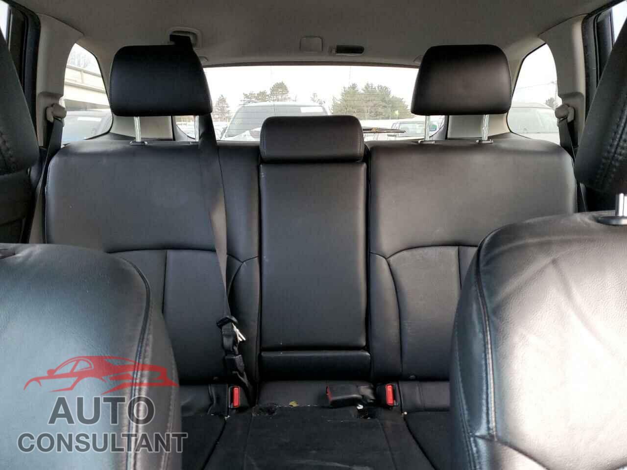 SUBARU OUTBACK 2011 - 4S4BRBKC7B3311021