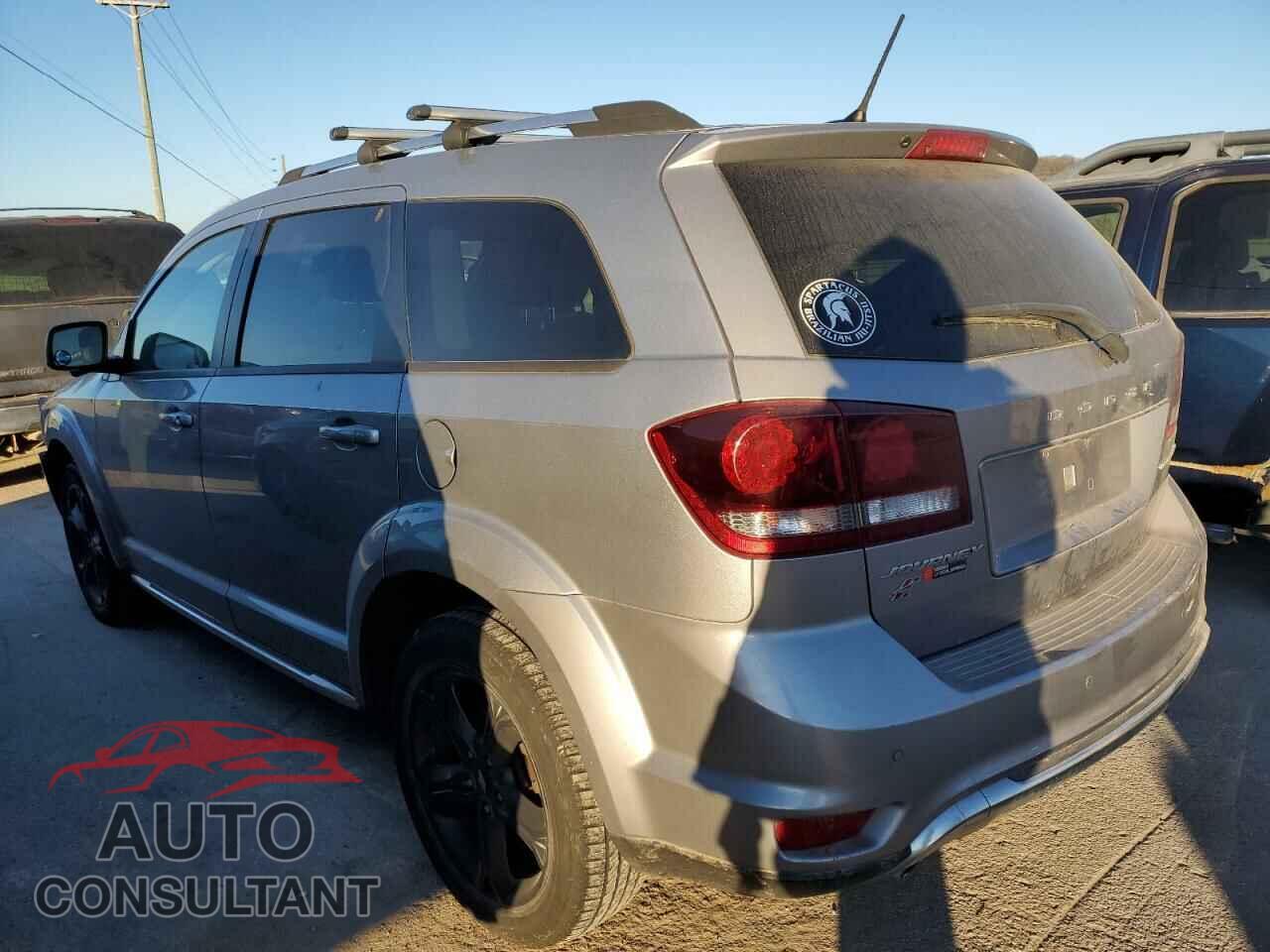 DODGE JOURNEY 2018 - 3C4PDDGG1JT269612