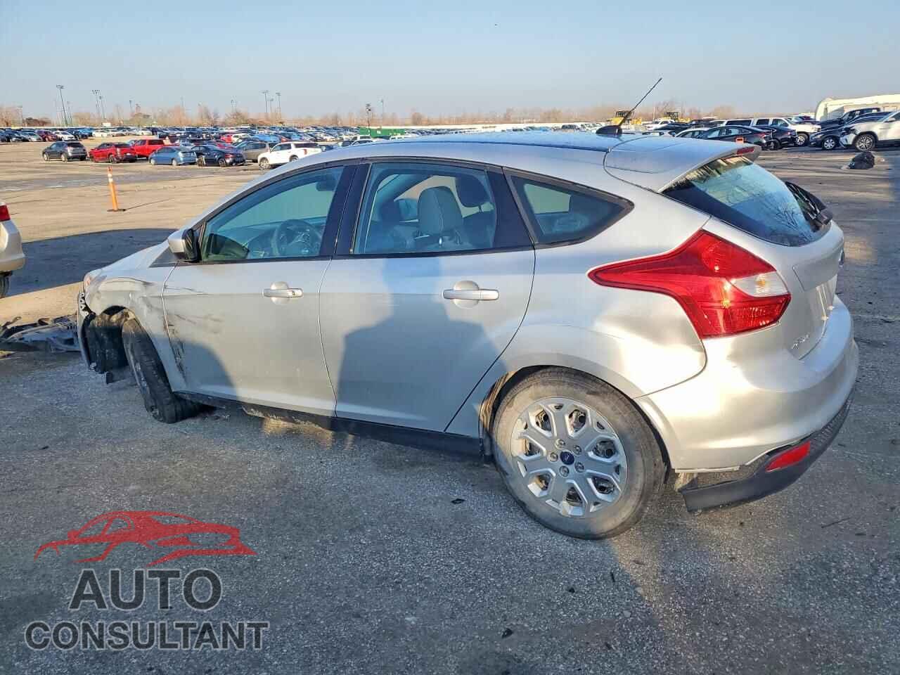 FORD FOCUS 2012 - 1FAHP3K2XCL236095