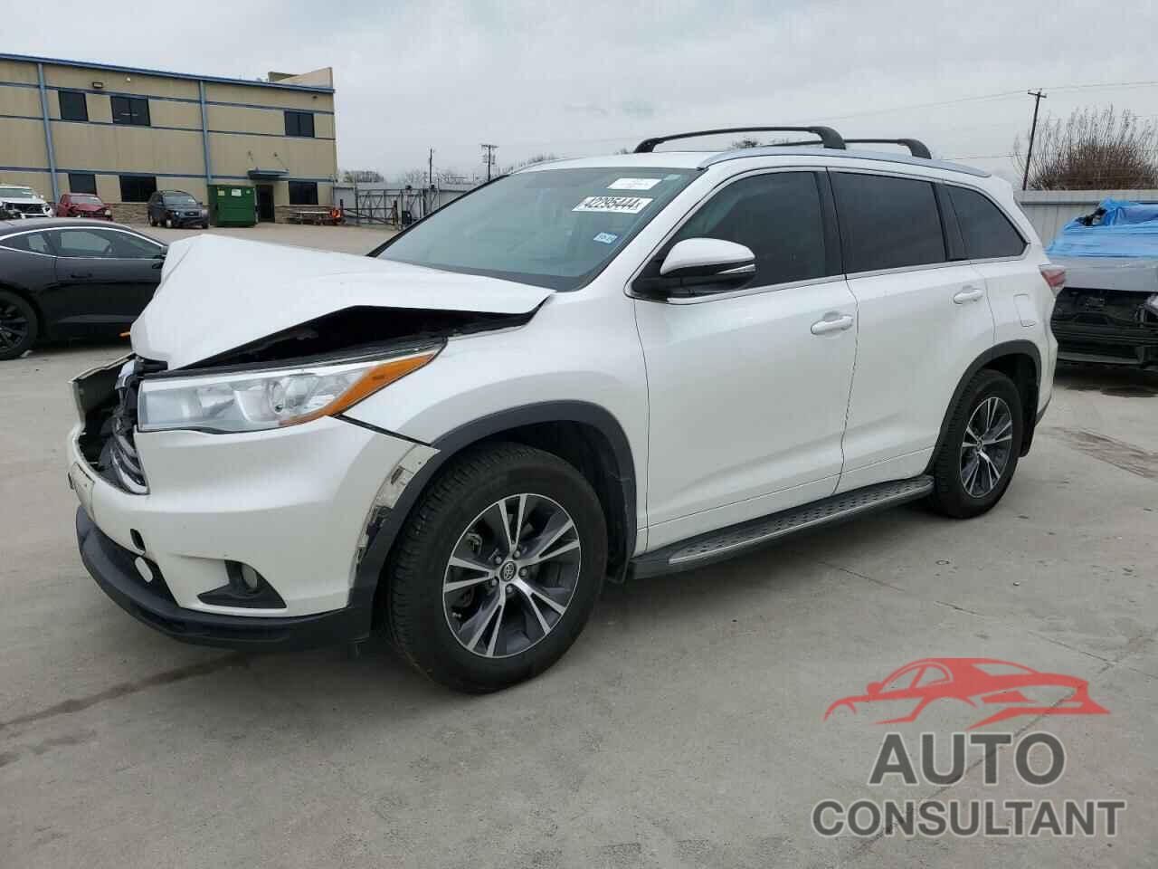 TOYOTA HIGHLANDER 2016 - 5TDKKRFH4GS181986