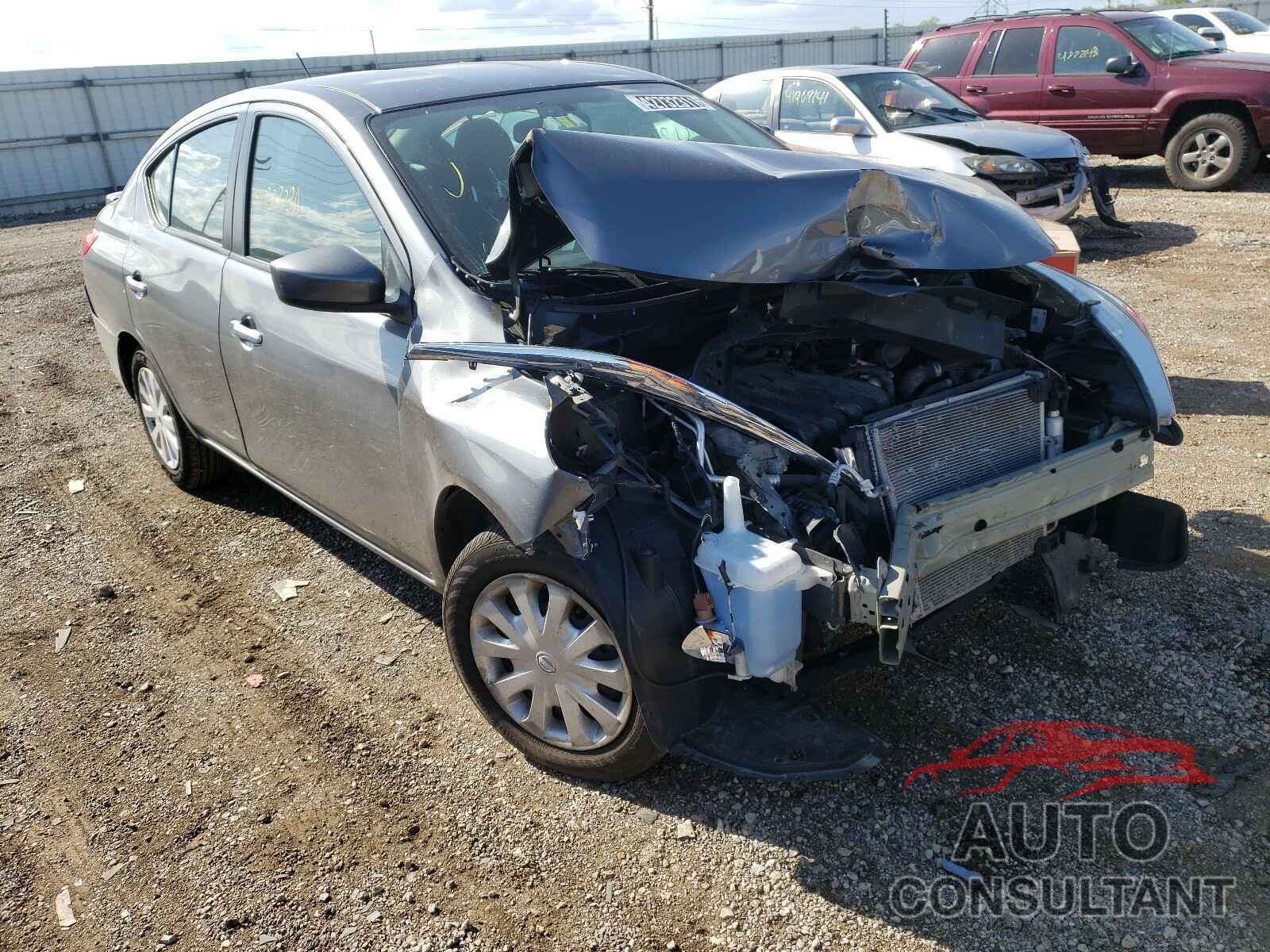 NISSAN VERSA 2019 - 3N1CN7AP9KL869532