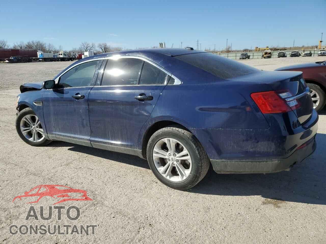 FORD TAURUS 2017 - 1FAHP2L82HG108723