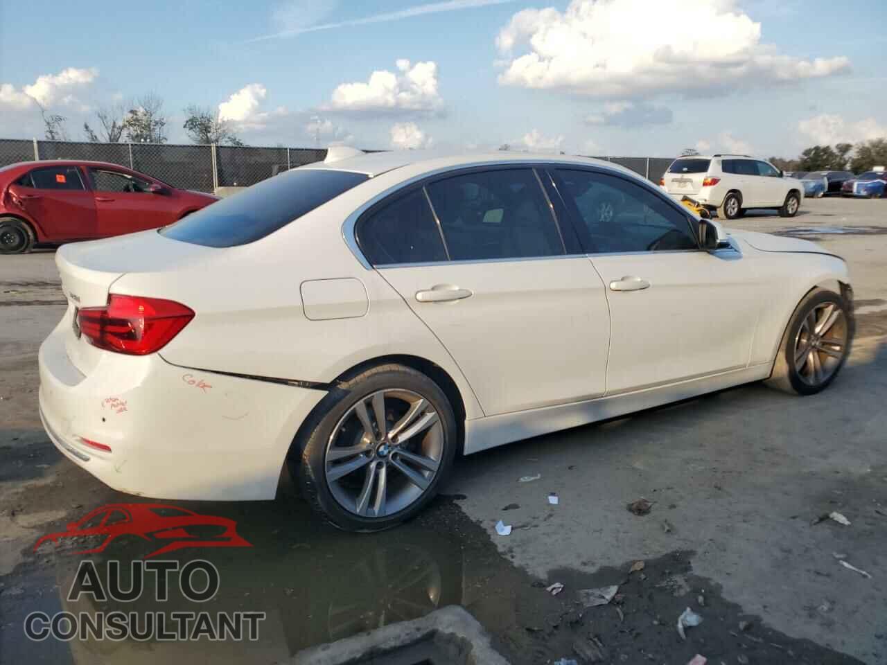 BMW 3 SERIES 2016 - WBA8E9G55GNT45013