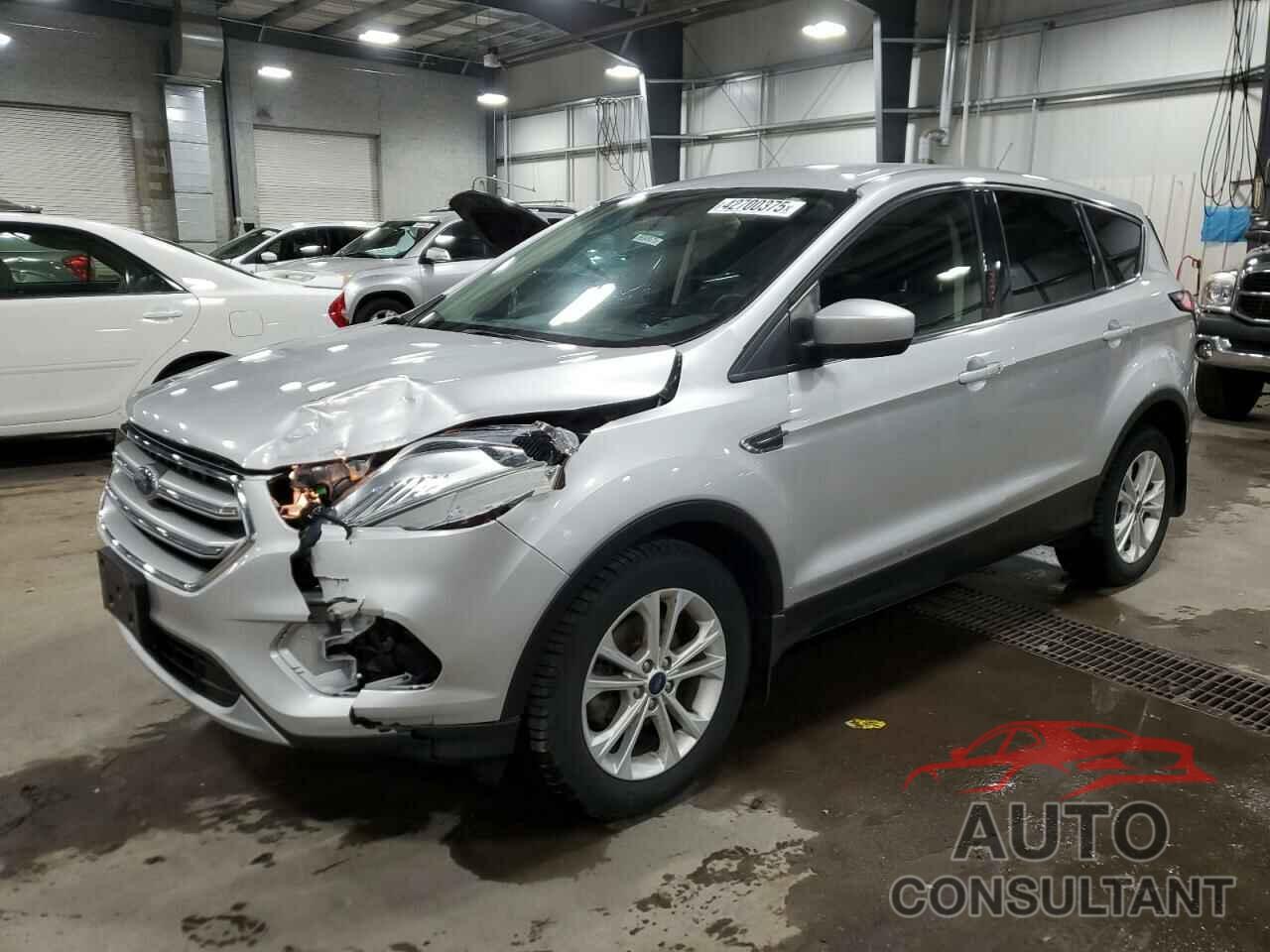 FORD ESCAPE 2017 - 1FMCU0GD2HUE96431