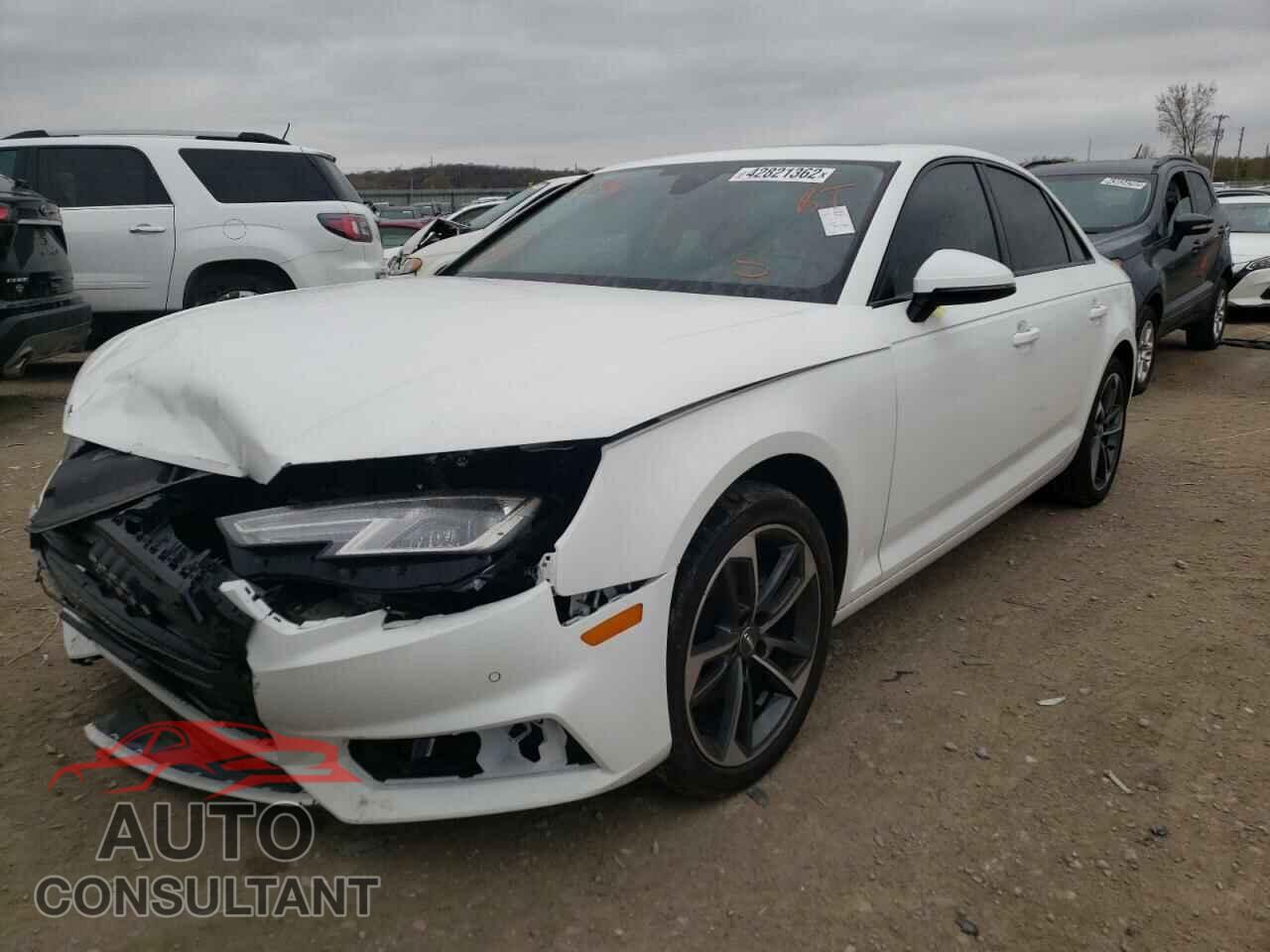 AUDI A4 2019 - WAUGMAF44KA112913