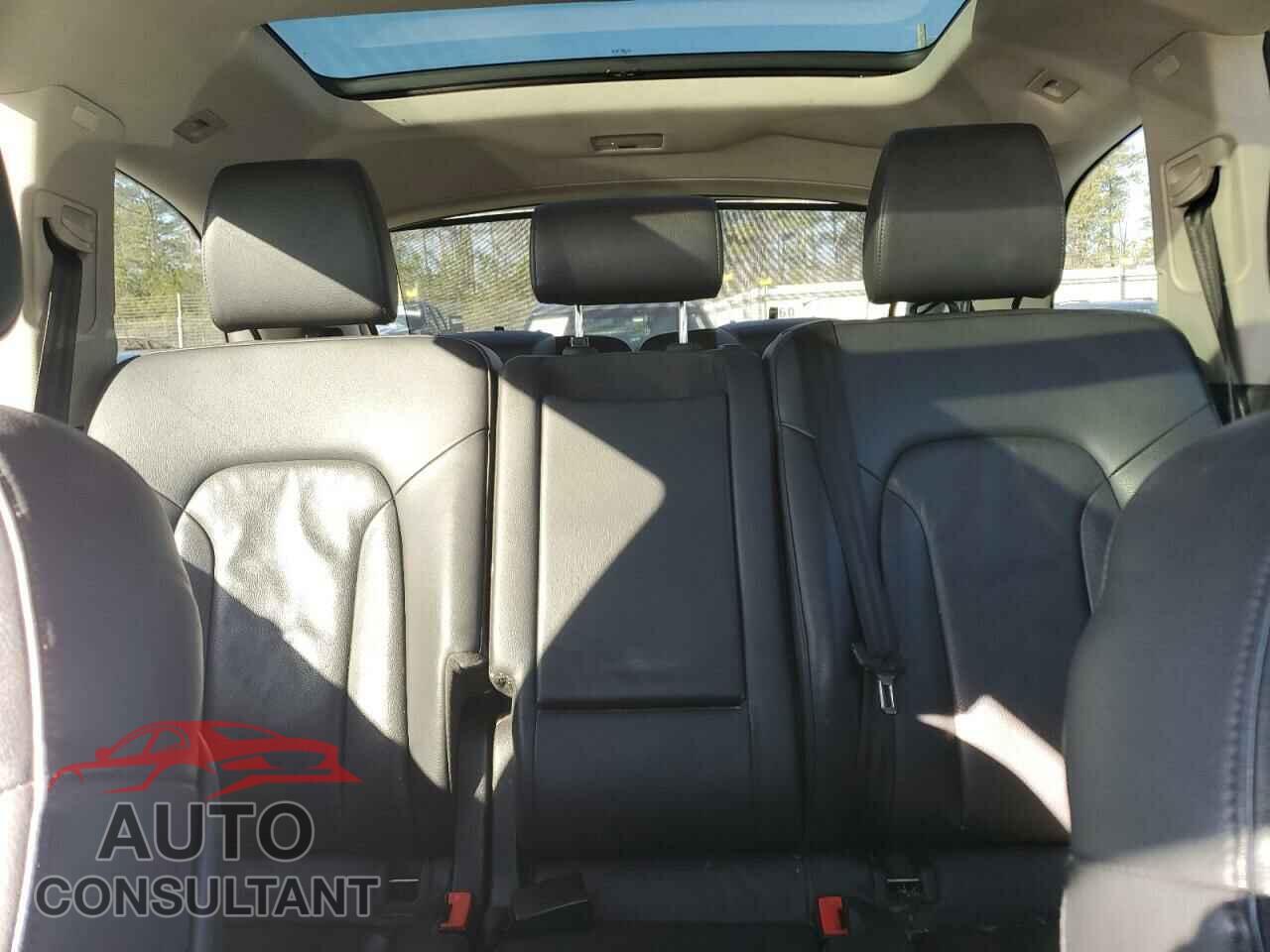 AUDI Q7 2013 - WA1LGAFEXDD012120