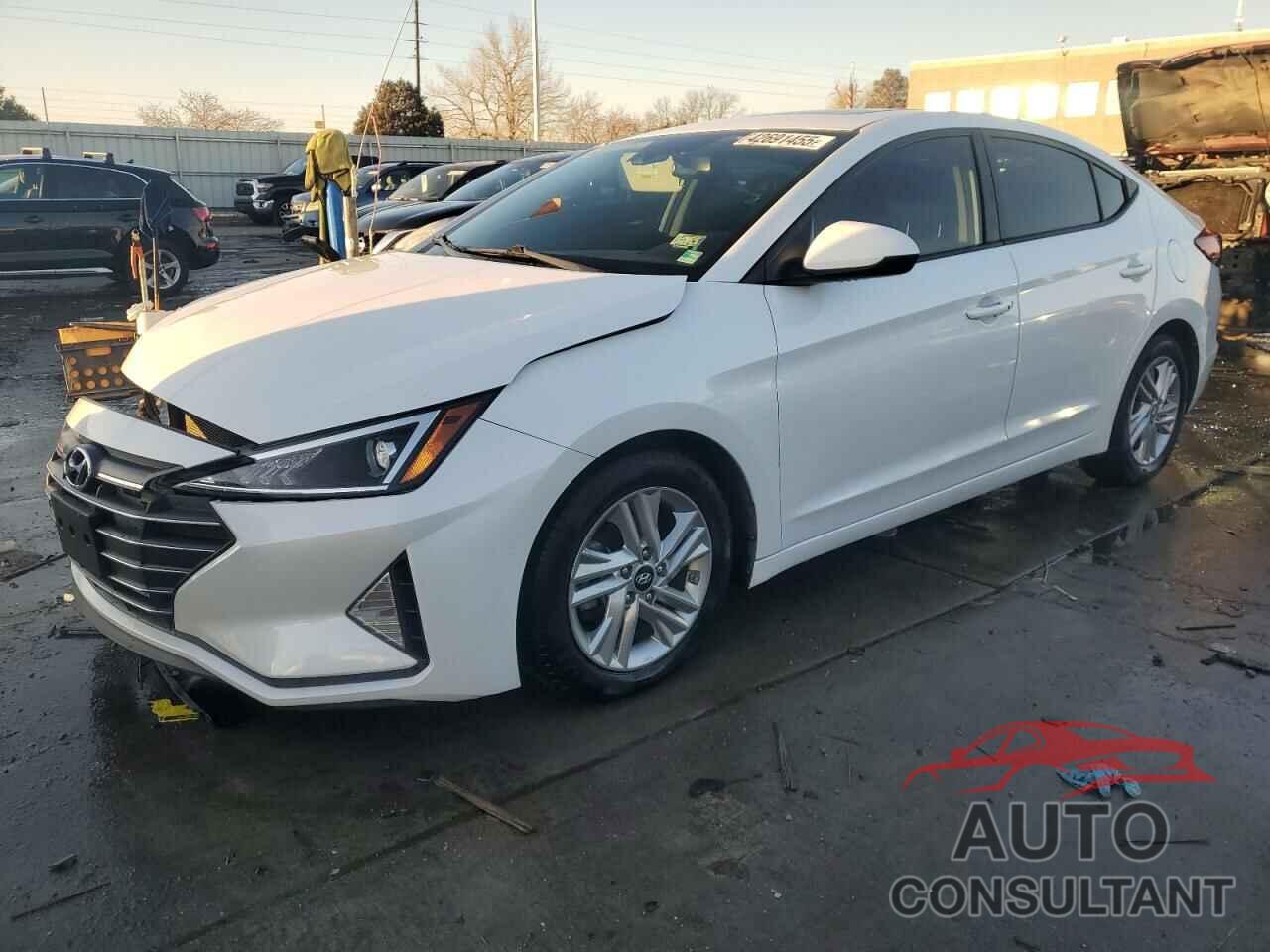HYUNDAI ELANTRA 2020 - 5NPD84LF0LH554860