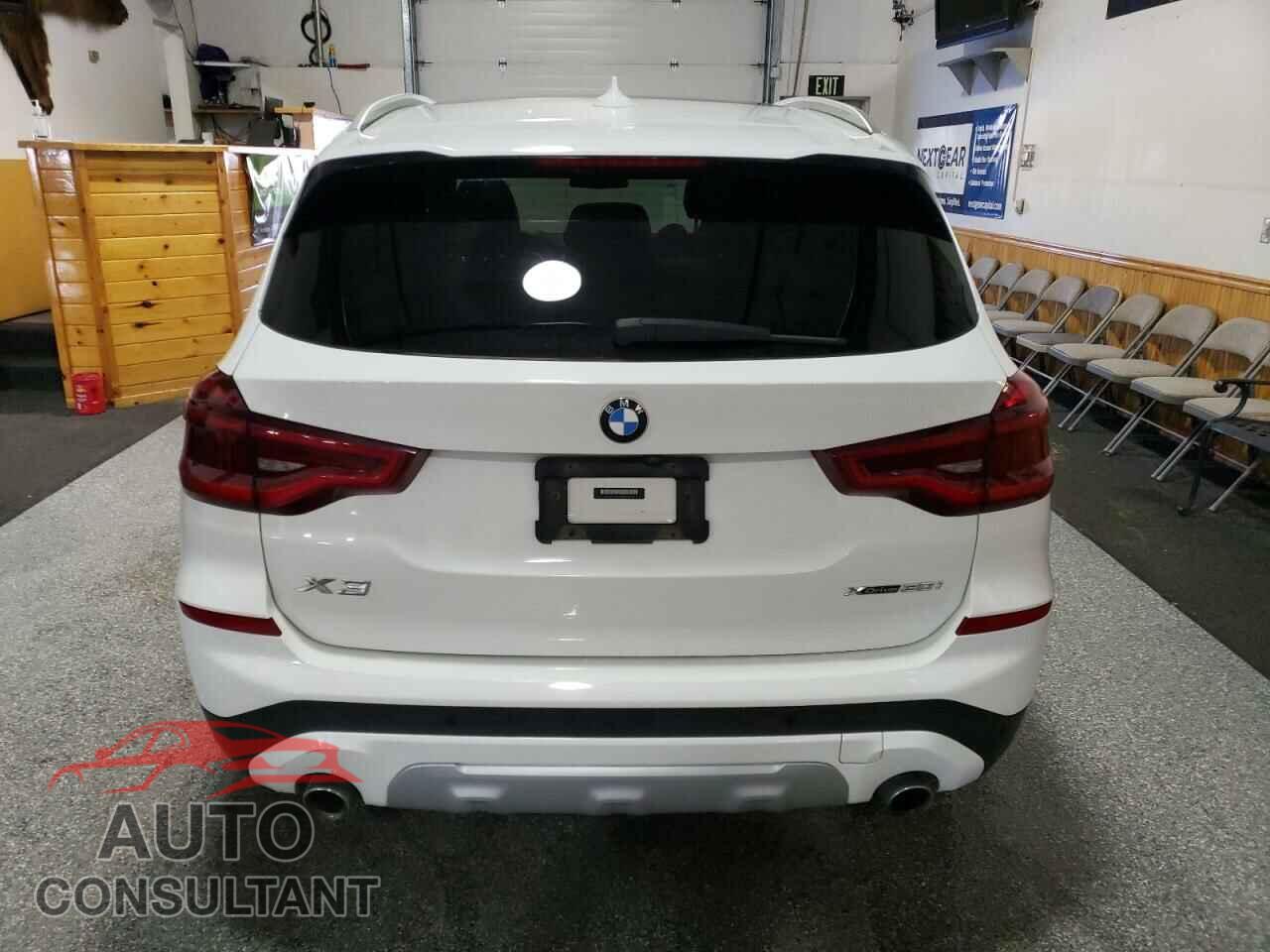BMW X3 2020 - 5UXTY5C09L9B04325