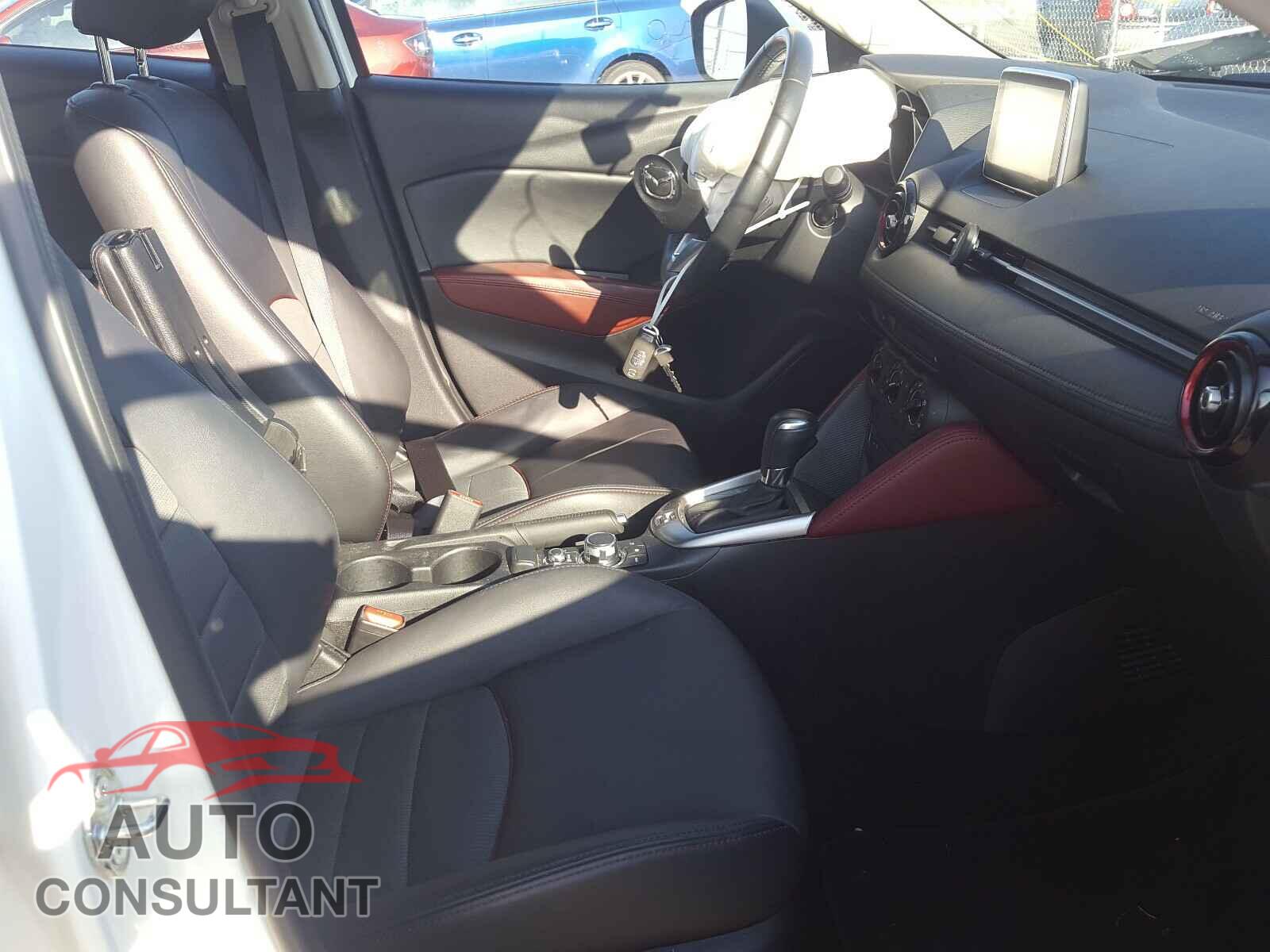 MAZDA CX-3 2017 - JM1DKFC73H0161350